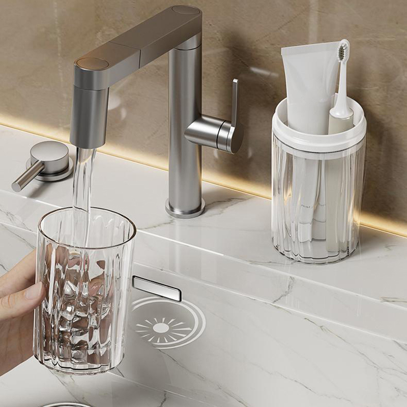 كوب جديد محمول للسفر لفرشاة ال - مراجعة Home Edit Bathroom Storage وسعره